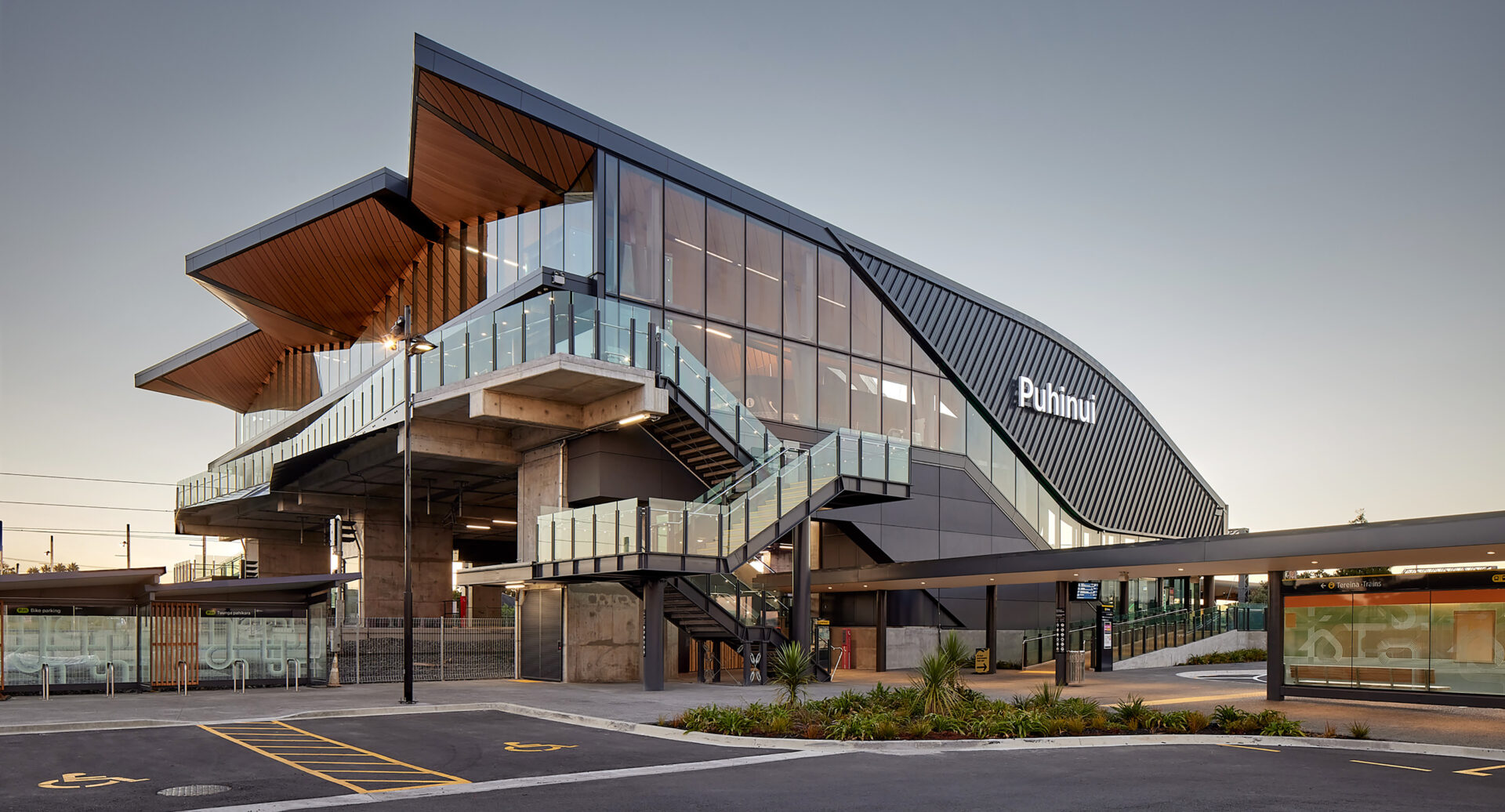 Puhinui Station Interchange